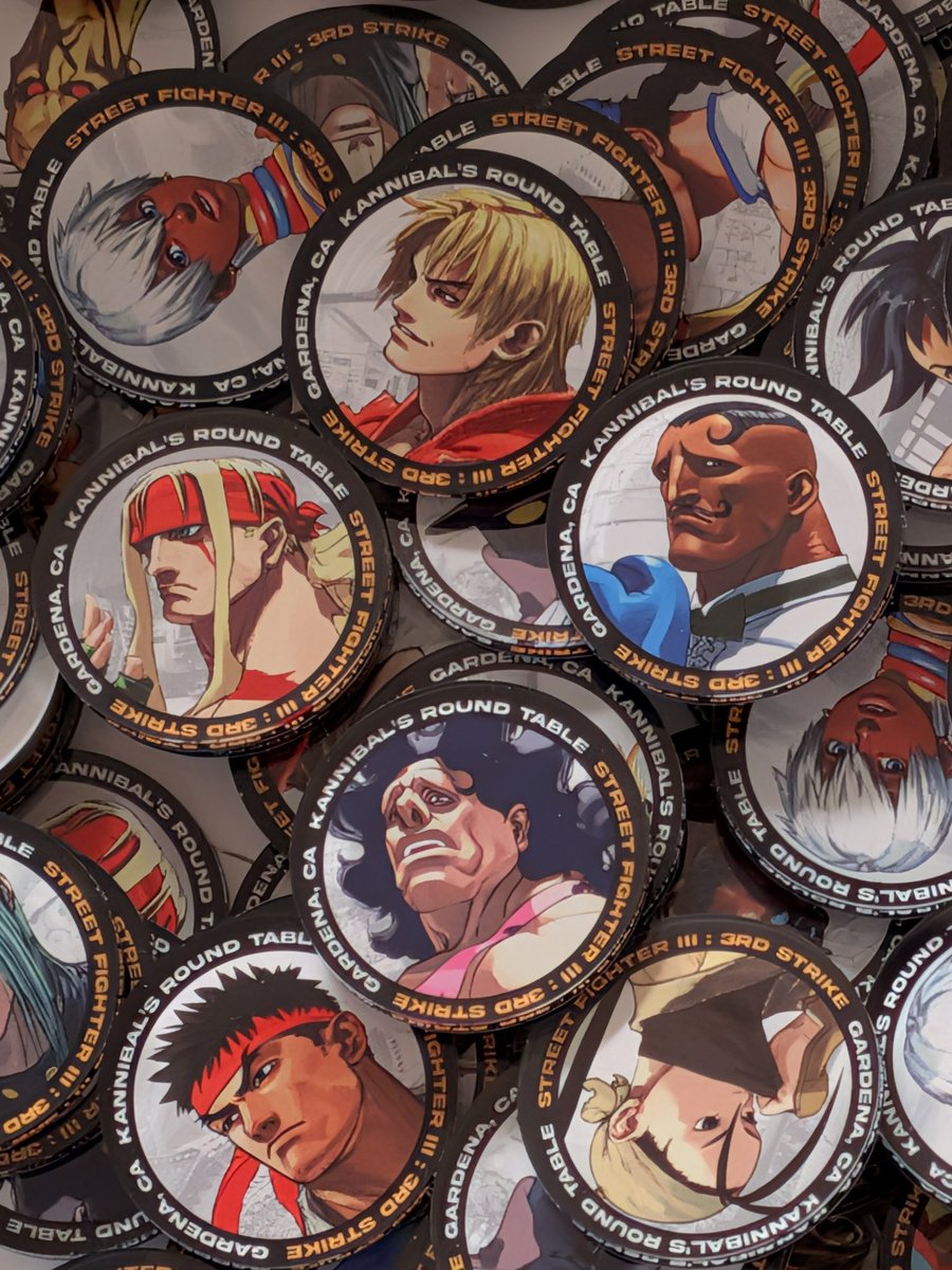 KingKannibal's tweet image. Hey everyone, reminder that you have two more days to register for the brackets for this weekend's Round Table hosted at @ArcadeShock

Free Raffles, Free Entries, BYOC!!!

- Capcom vs SNK 2
- Street Fighter III: Third Strike
- Samurai Shodown 2019

start.gg/tournament/the…