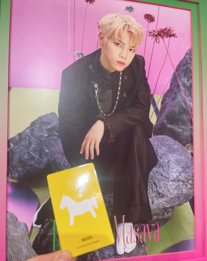 今年初自引きしました🥹 7000円トレカ🥹 おねいさんありがとうううう