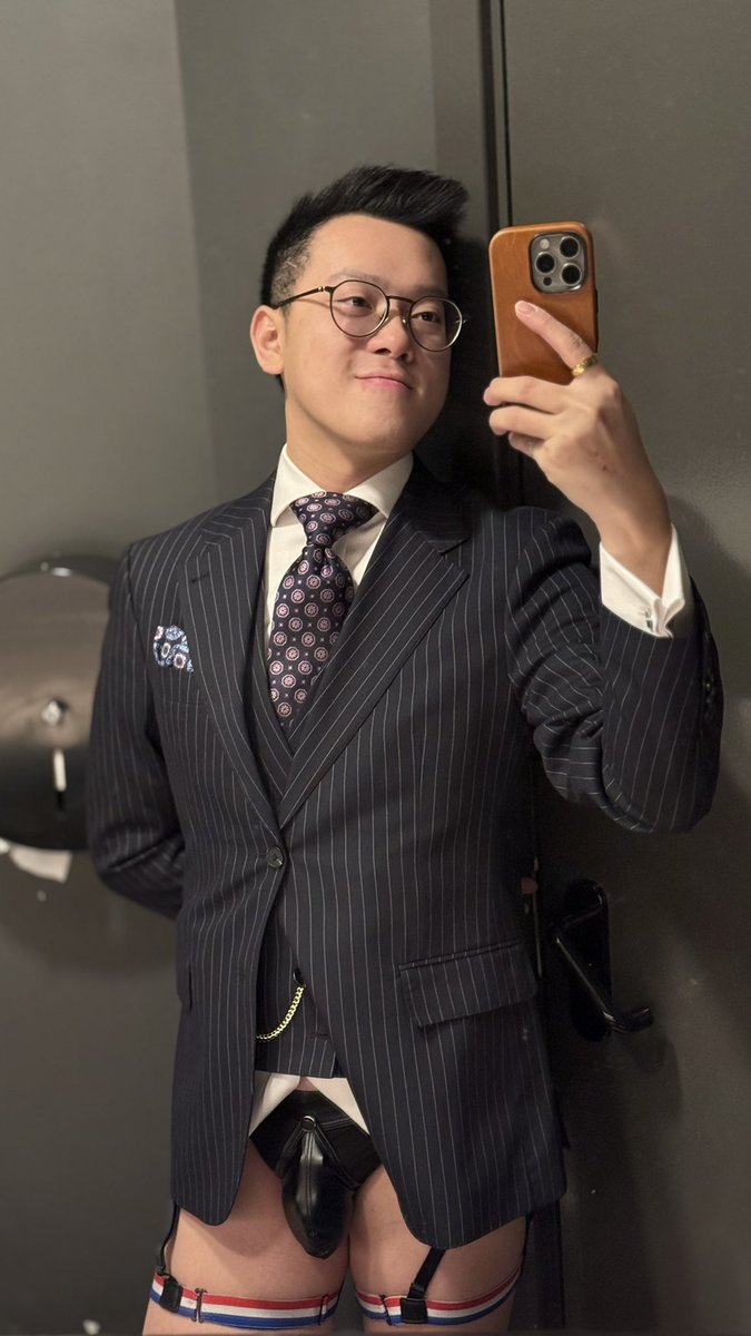 OnlyDapper tweet media