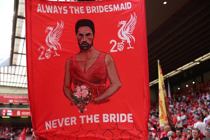 Me acuerdo cuando el Liverpool le sacaba 6 Champions al Arsenal, 5 Ligas y 23 partidos en el historial. Entonces apareció Arteta e inventó el fútbol, después llegó el mejor jugador de la vía láctea (Ødegaard) junto al mejor entrenador y filósofo de la pelota parada jugando el