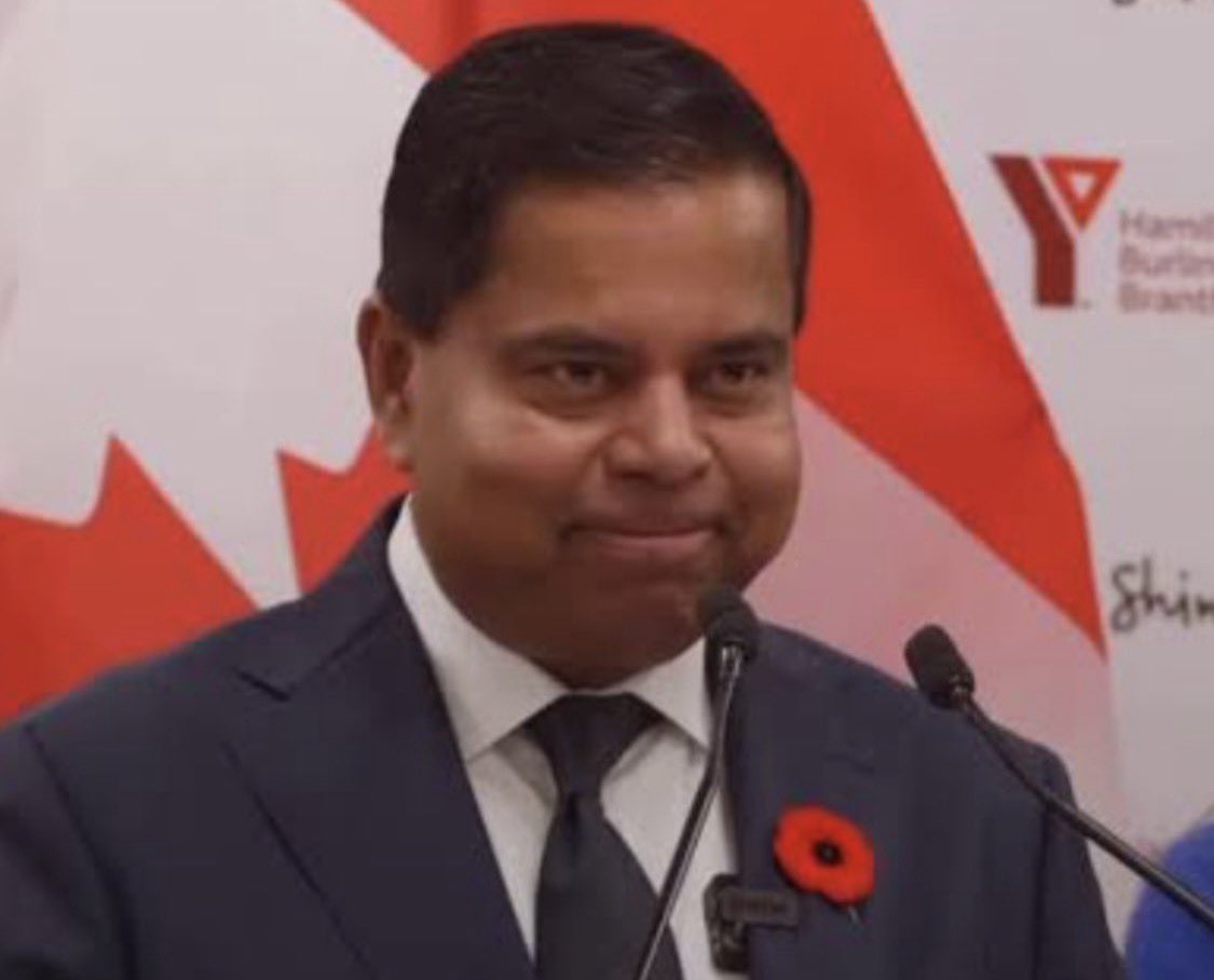 BREAKING 
🇨🇦 135,000 people in Cape Breton
13 people handed in firearms
25 guns total
12 from ONE person

Liberals call this a SUCCESS 

$40 MILLION per firearm
Criminals untouched
Law-abiding Canadians mocked

This is what FAILURE looks like when it wears a virtue pin.