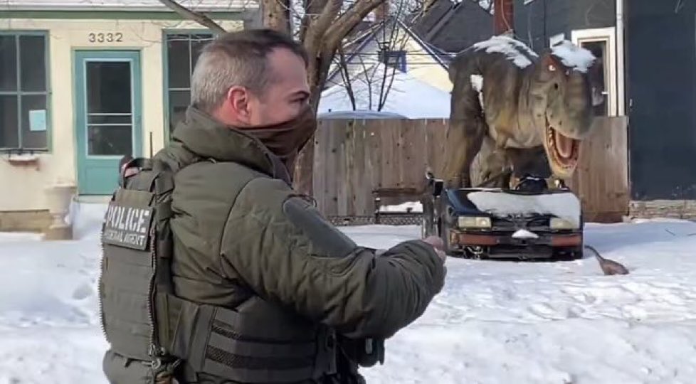 NickHintonn's tweet image. It seems the elite are trying to make the civil war begin in Minneapolis, a city some witches call  Paganistan. Supposedly, it’s the Psychic Center of the US. After all, it was where the battle between the radical right and radical left started when George Floyd was killed by…