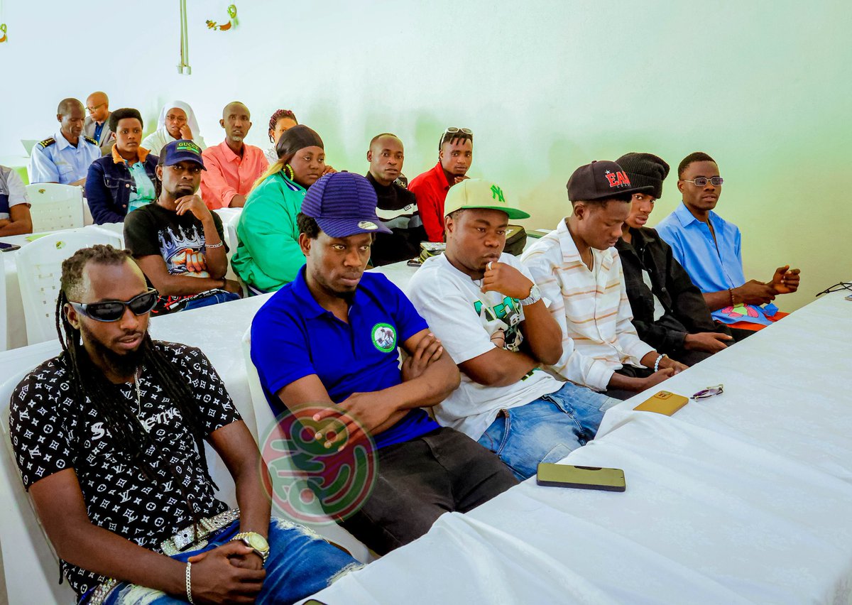 RTNBurundi's tweet image. Droits d’auteur au #Burundi : les auteurs des œuvres intellectuelles appellent à une protection juridique effective

Réunis en atelier du 07 au 08 Janvier 2026 au chef-lieu de la Commune #Muyinga,  @BuhumuzaProvinc, les auteurs des oeuvres intellectuelles, culturelles et