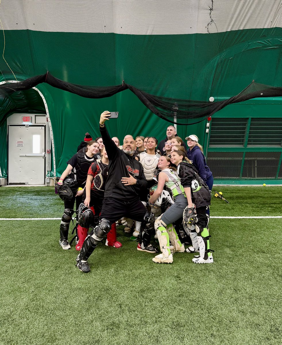 CTCatching's tweet image. Had a blast working with all the Jersey Outlaws catchers today at our 1st organizational practice of the year. #CTC #teamarmorup