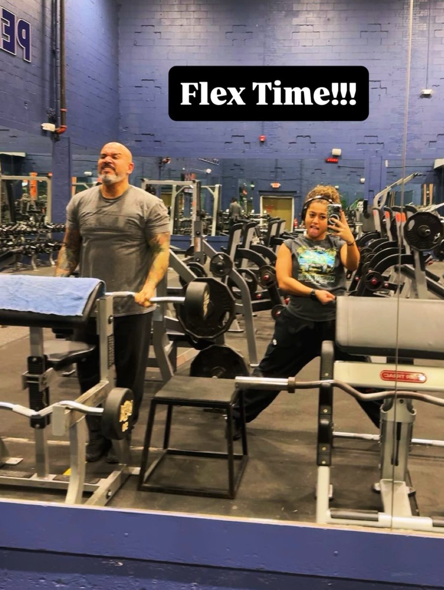 CTCatching's tweet image. Early morning arm day with the best workout partner in the business!! #firstborn #rollville #armdaypump #ctc