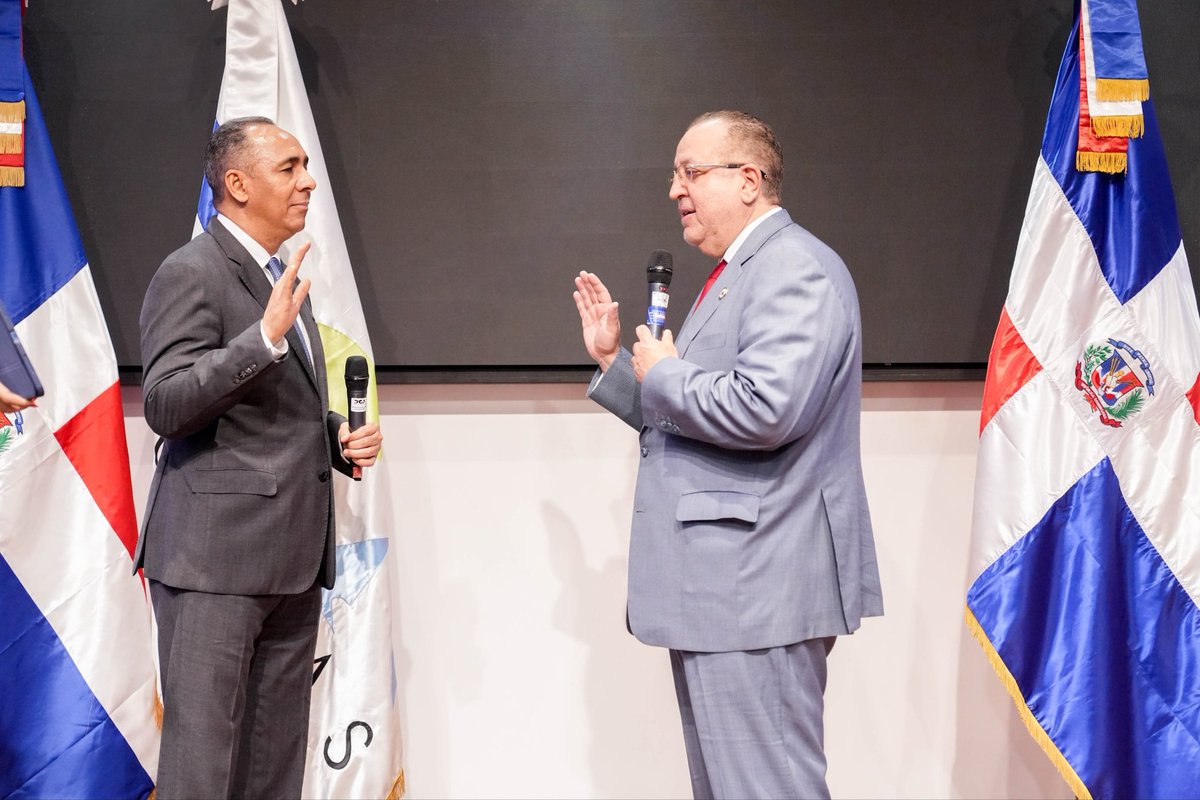 Nelson Arroyo tweet media