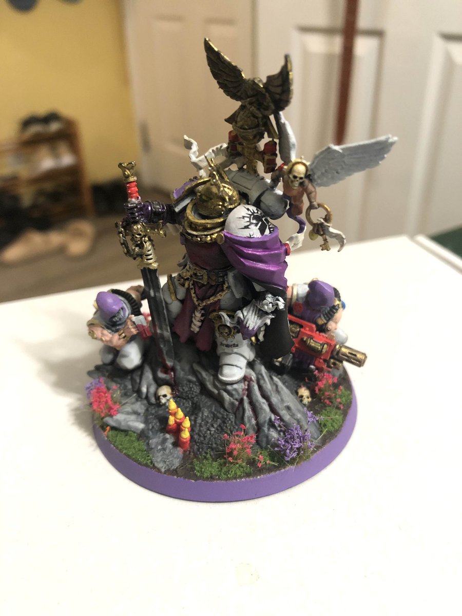 ReubenGarcia17's tweet photo. Haven’t posted in a while, so why not? Here’s some photos for a painting competition I took part in. Did some kitbashing and had a lot of fun painting. https://t.co/ain19Br7Lh