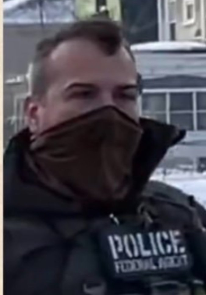 eltemagv's tweet image. His name is Jonathan David Ross.

May justice be served for the assassin of Renee Good and her 3 orphan children.
#Minneapolis #Minnesota #ICE