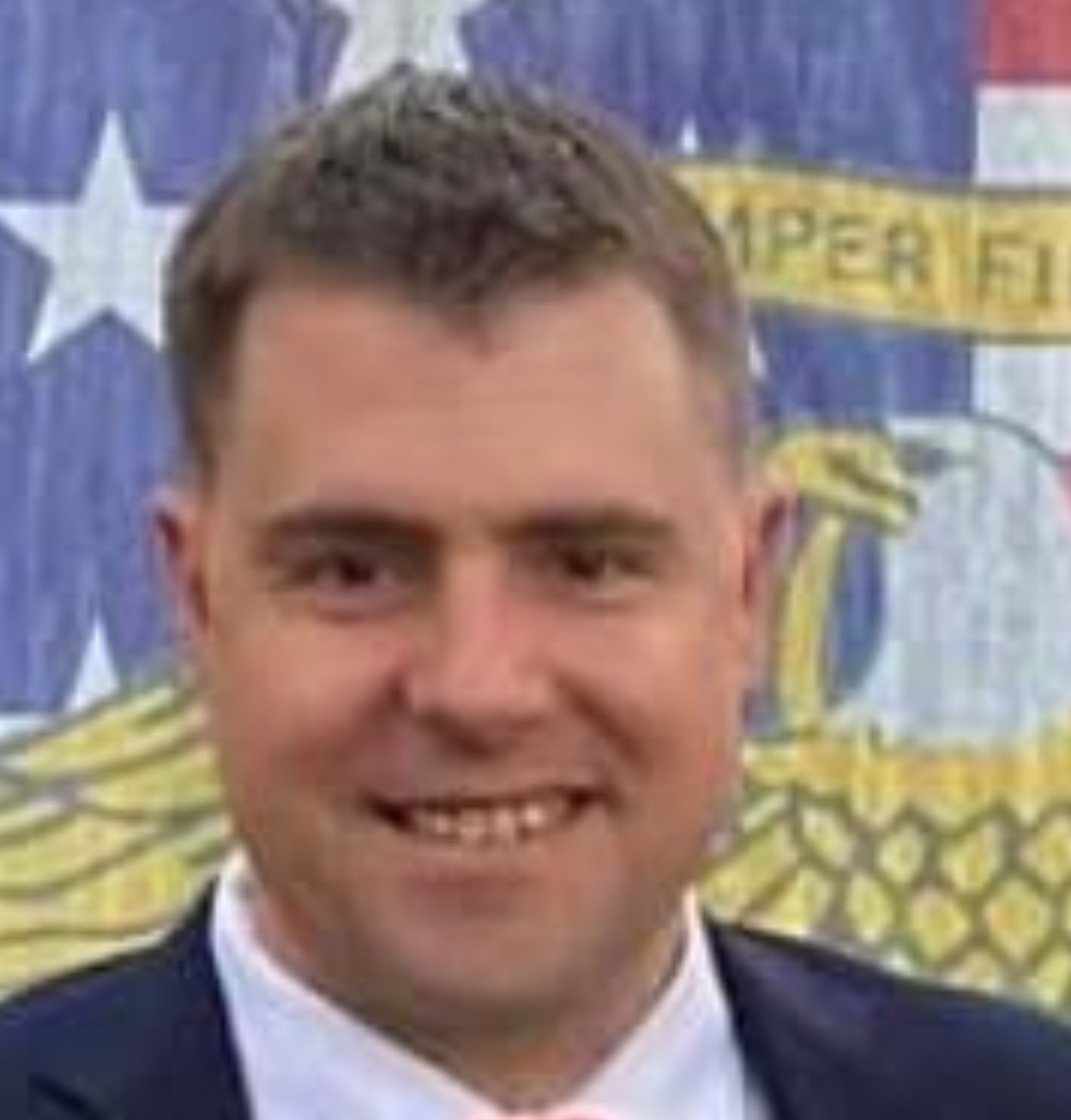 eltemagv's tweet image. His name is Jonathan David Ross.

May justice be served for the assassin of Renee Good and her 3 orphan children.
#Minneapolis #Minnesota #ICE