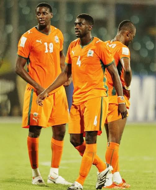 🗣️ L’anecdote sympa d’Aboutrika qui raconte ses souvenirs avant le match Égypte – Côte d’Ivoire 🇪🇬🇨🇮 

« En 2008, la Côte d’Ivoire était la meilleure équipe d’Afrique. Ils avaient Drogba, meilleur buteur en Angleterre et en Europe, ainsi que Kolo Touré et Yaya Touré. En quarts de