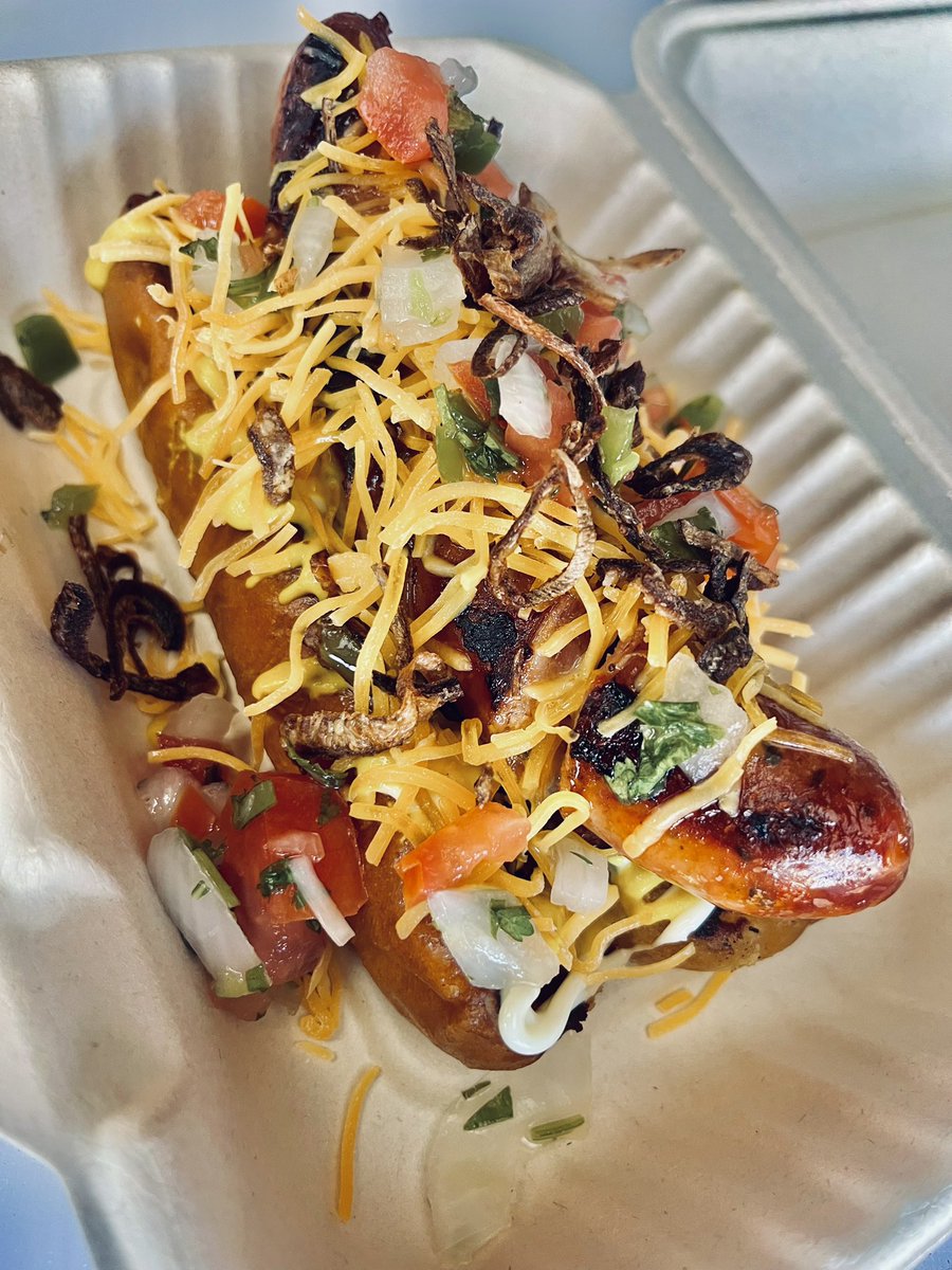 Burt’s Bacon Cheddar Jalapeño Street Dog, Chef’s Way 🌭

1/4lb Bacon Cheddar Jalapeño Sausage

Grilled “Mezcla” of Bell Pepper, Shallot, Cherrywood Bacon

Mustard
Mayo

Parmesan Crusted Brioche Bun

Pico de Gallo

Fried Shallots

Shredded Cheddar Cheese
