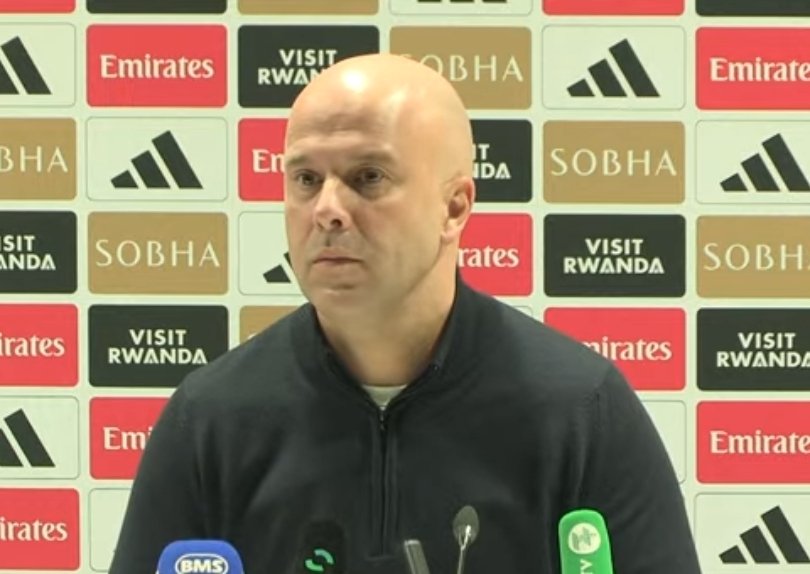 🎙 Arne Slot on the Martinelli/Bradley incident....

🗣 "I don't know Gabriel Martinelli but he comes across as a nice guy.

The problem for him, and it's a problem in general in football, is that there is so much time-wasting in the final parts of games that sometimes you can be
