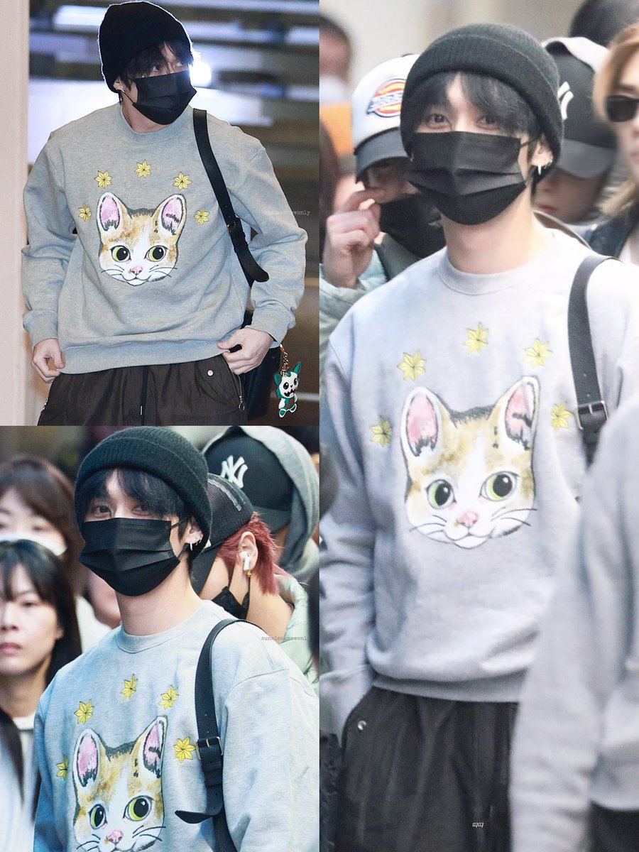 we all need this Leeknow cat gucci sweatshirt!!!!!
