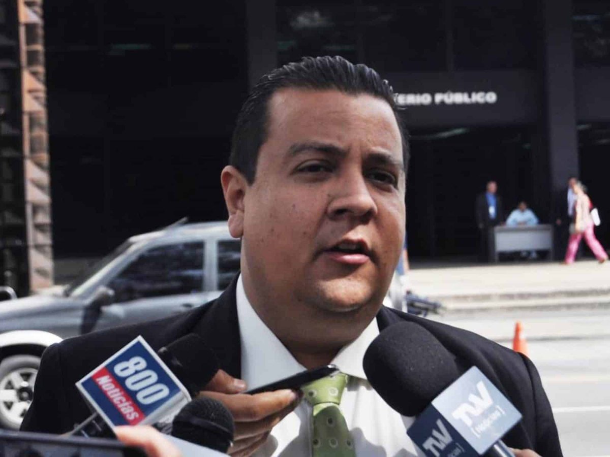 🚨Aclaratoria Importante sobre Javier Tarazona 

A pesar de la información que circula en redes sociales y medios de comunicación, queremos informar que no se ha confirmado la liberación de nuestro director Javier Tarazona.