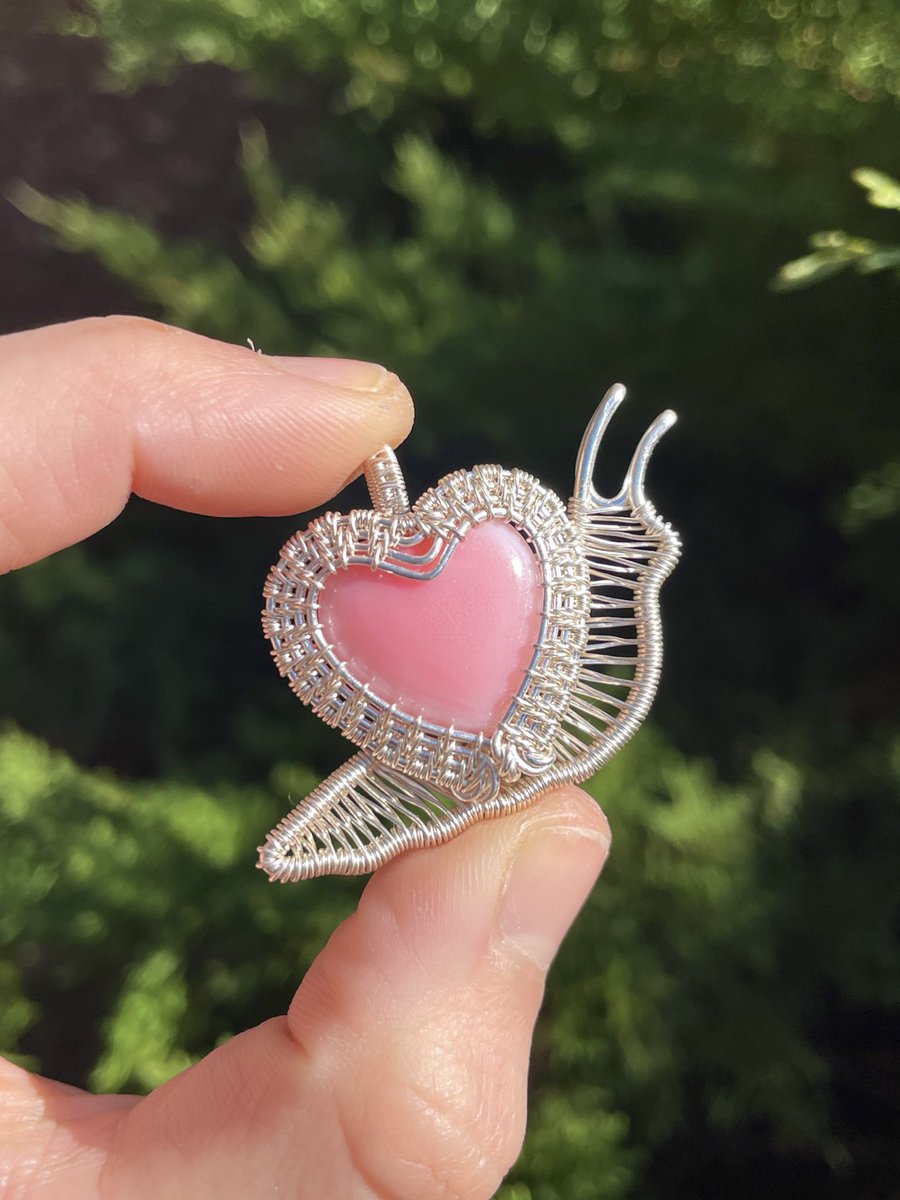 𝕎𝕚𝕔𝕜𝕖𝕕 𝕎𝕚𝕣𝕖 ℂ𝕣𝕒𝕗𝕥𝕤 tweet media