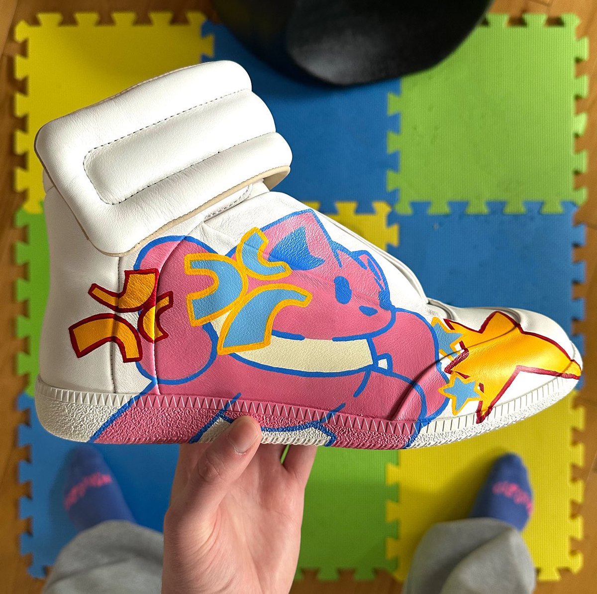 gilfgavin's tweet image. new painted shoes