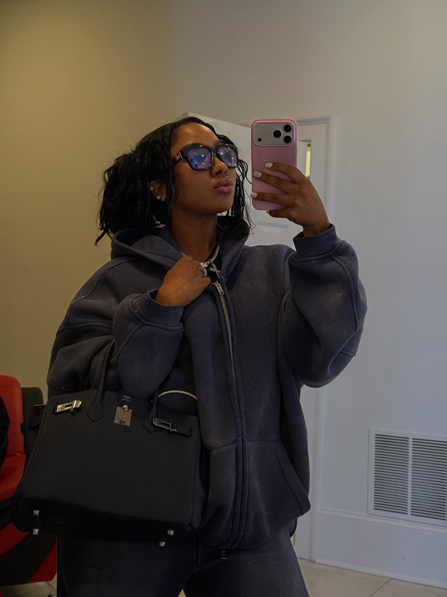 AriTheDon's tweet image. 🤍