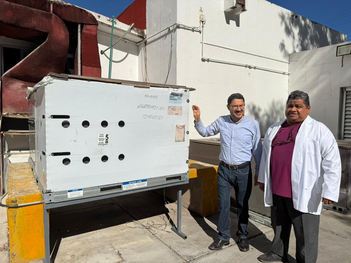 martibatres's tweet photo. Con una visita a la Unidad de Medicina Familiar del @ISSSTE_mx en 𝗘𝘀𝗰𝗮́𝗿𝗰𝗲𝗴𝗮, concluimos nuestras visitas en Campeche. Supervisamos el abasto de la Farmacia -muy amplio, con 400 claves- y la llegada del nuevo equipo de aire acondicionado.

Además, me informaron que con el programa La Clínica es Nuestra, adquirieron monitores, electrocardiógrafo, desfibrilador, autoclaves, tanque de oxígeno, silla dental, camastros, baumanómetros, estetoscopios, así como sillas y escritorios; y construyeron techumbres.