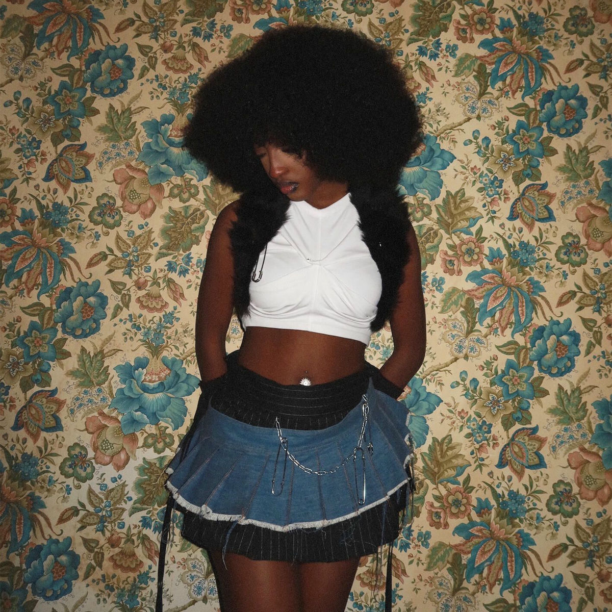 ✨ “Mon paradis” de Ebony est enfin disponible sur toutes les plateformes 🎧