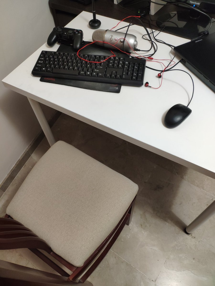 Rate my straftat setup