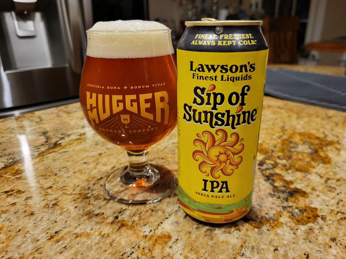 scottvillers's tweet photo. #drinkcheck #ThirstyThursday #vtbeer @LawsonsFinest "Sip of Sunshine" Double IPA https://t.co/RXMyRNwLr9