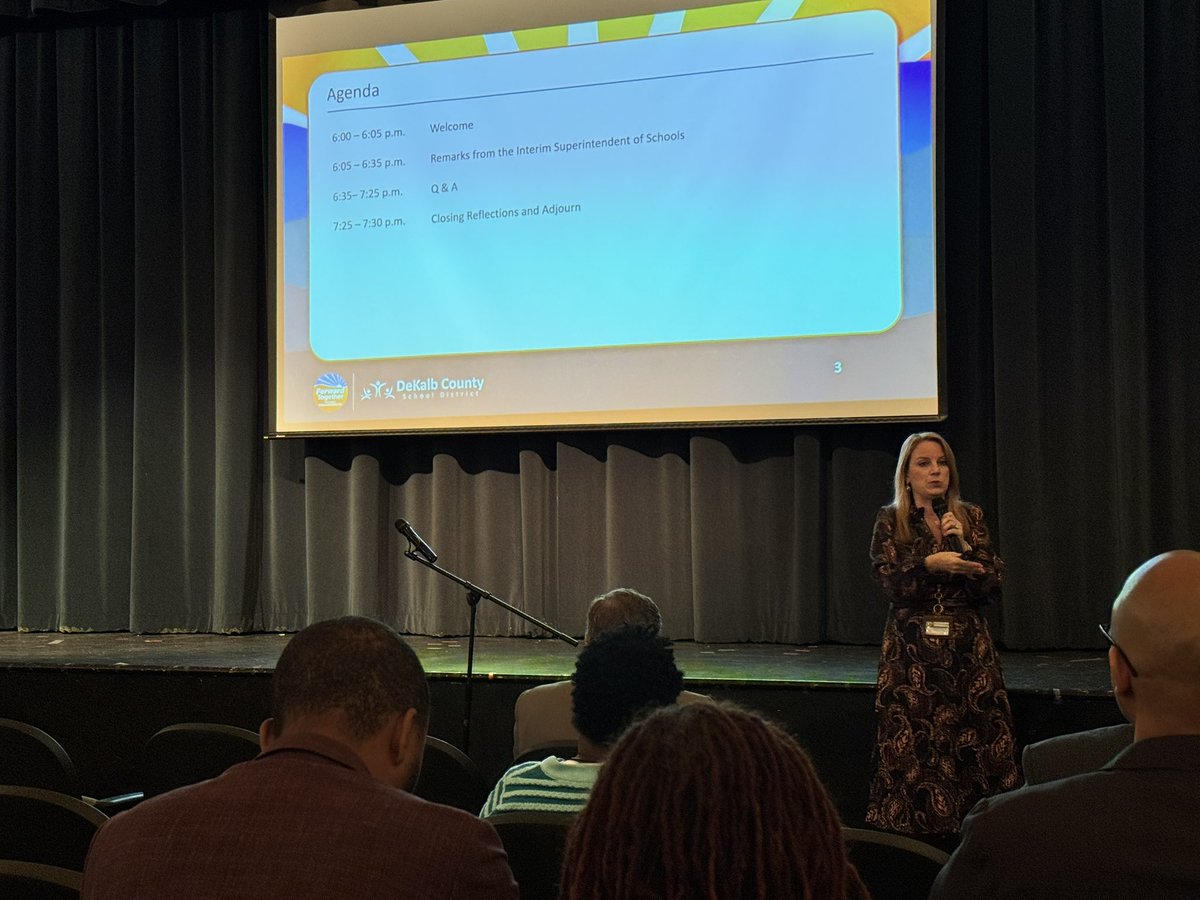 JenniferAGates's tweet photo. @DrNormanCSauce3 @DeKalbSchools leads by example &amp; shares how we are moving #ForwardTogether #AllIn #IStandWithDCSD Transition Plan #everystudenteveryday #puttingchildrenfirst #bethechange @COSDeKalbCounty #leadership https://t.co/ZGrtsoZjqp