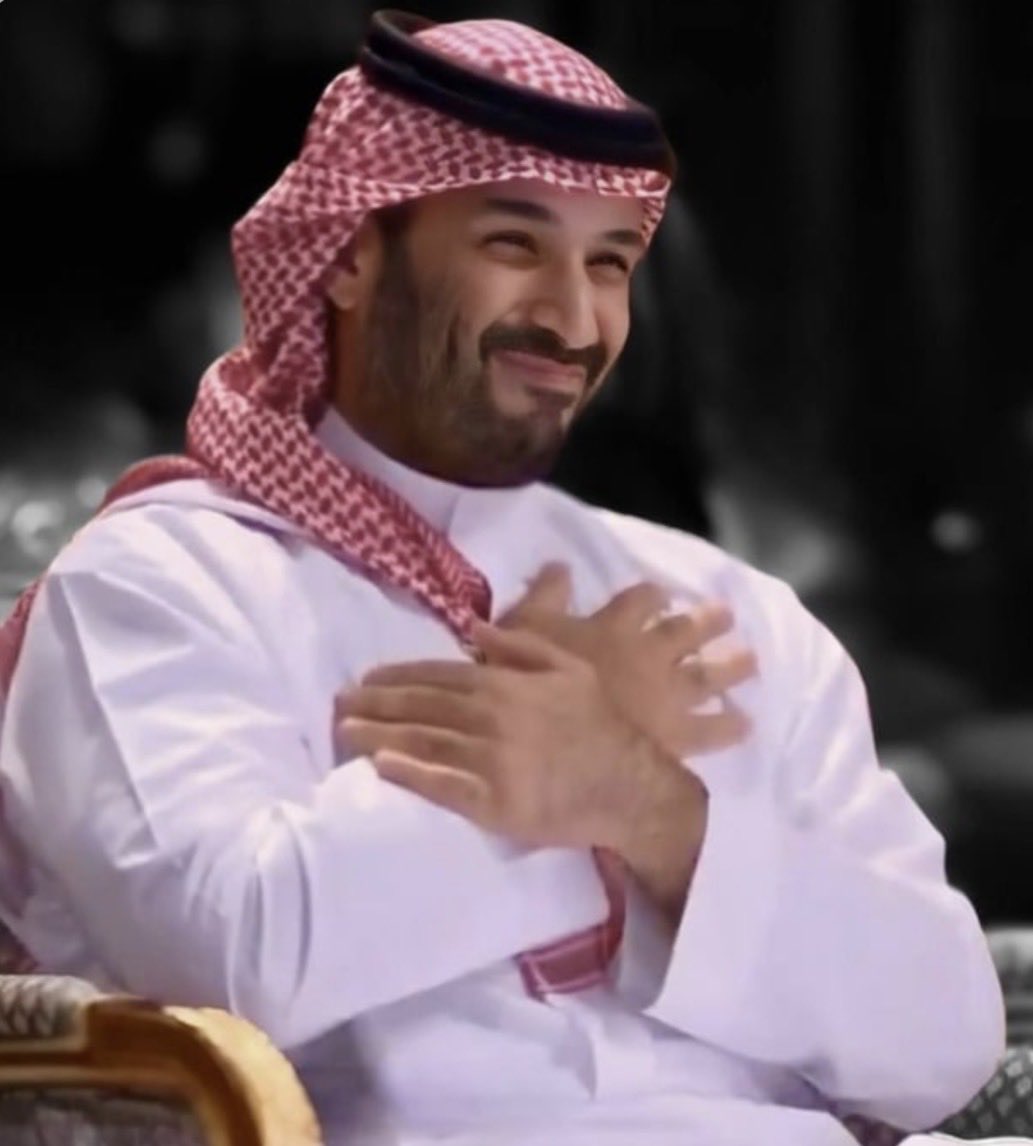 محمد بن سلمان، قائد النهضة في الشرق الأوسط، يسير بخطى ثابتة نحو تحويل التحديات إلى فرص حقيقية للنمو والازدهار، ليعيد للمنطقة مكانتها ويضعها على طريق التنمية المستدامة.

 #زعيم_الشرق_الأوسط