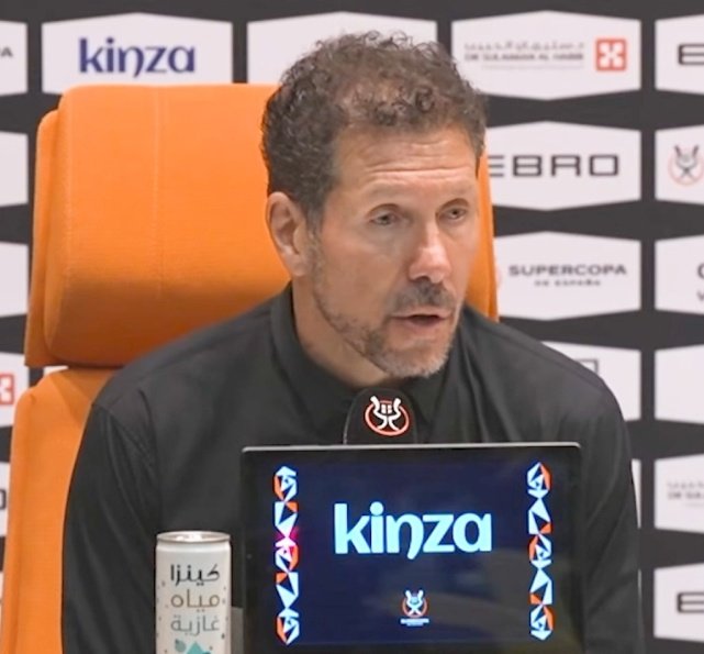 RMCFarab's tweet image. هل قلت لفينيسيوس "فلورنتينو سيطردك"؟

🚨 سيميوني : لا أتذكر، ذاكرتي ضعيفة بعض الشيء.