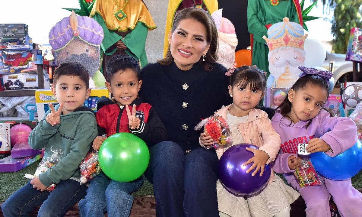 🔵 #LoUltimo Gobernar a ras de suelo garantiza el bienestar de la gente: <a href="/LoreniaValles_/">Lorenia Valles</a>
facebook.com/share/p/1APvPh…