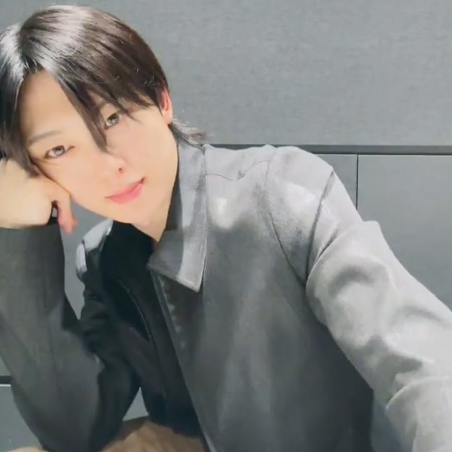 ddorissori's tweet image. ⭑.ᐟ fuma as MS excel/power bi
— precision and depth, masters both the details and the bigger picture