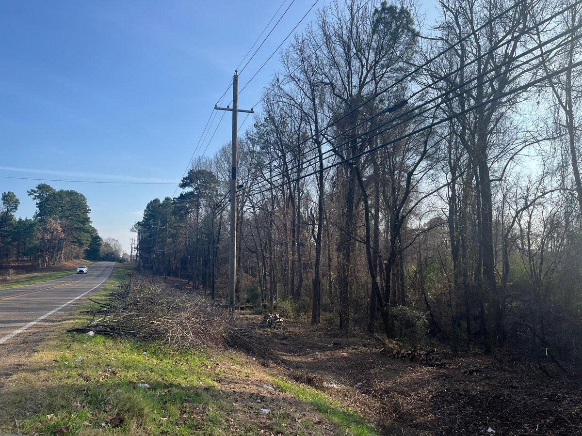 Every day, SWEPCO works to keep your power reliable. Crews from Asplundh and other contractors are clearing rights-of-way along Summerhill Rd in Texarkana, TX—strengthening the system for the customers we serve. #PowerTexarkana #ReliabilityMatters #SWEPCO