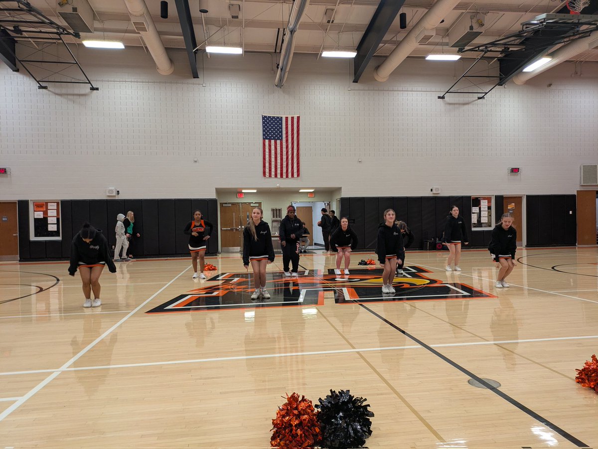 Hanover Middle Sch tweet media