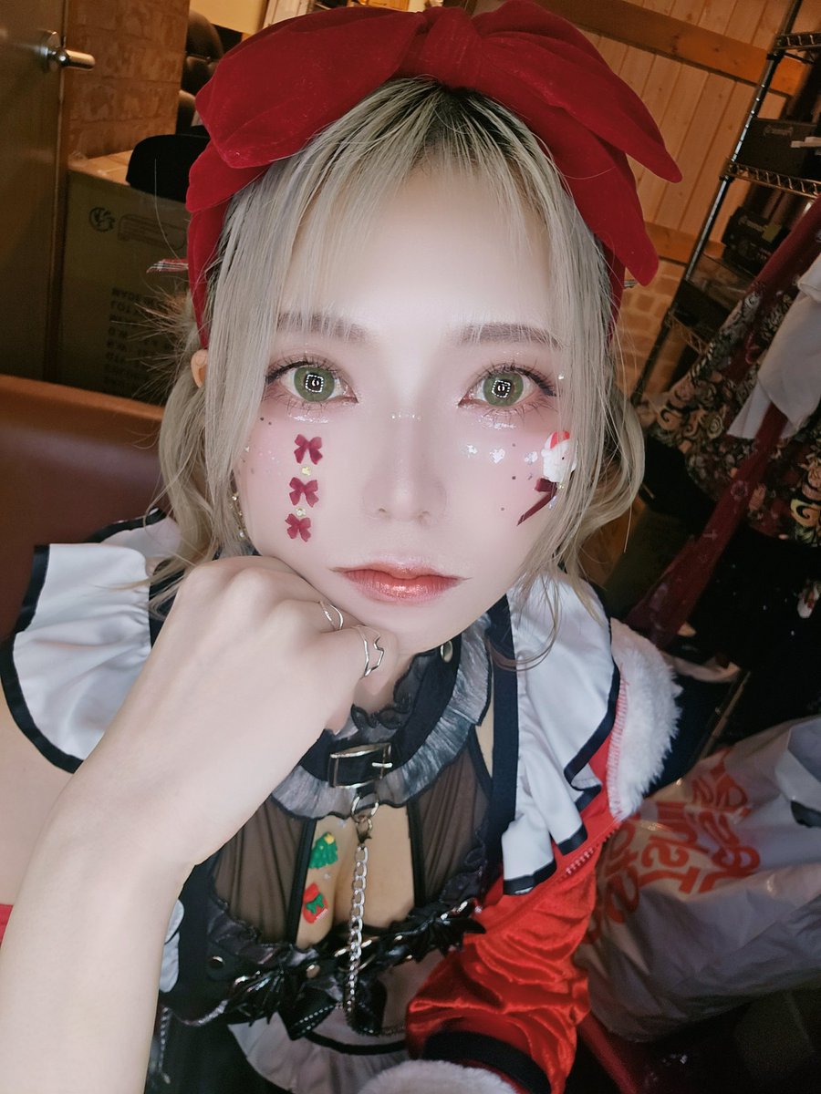 朱璃晶絵(AKARi AKiE)👑《レジキス/KiA》 (@VOakie426) / Posts / X