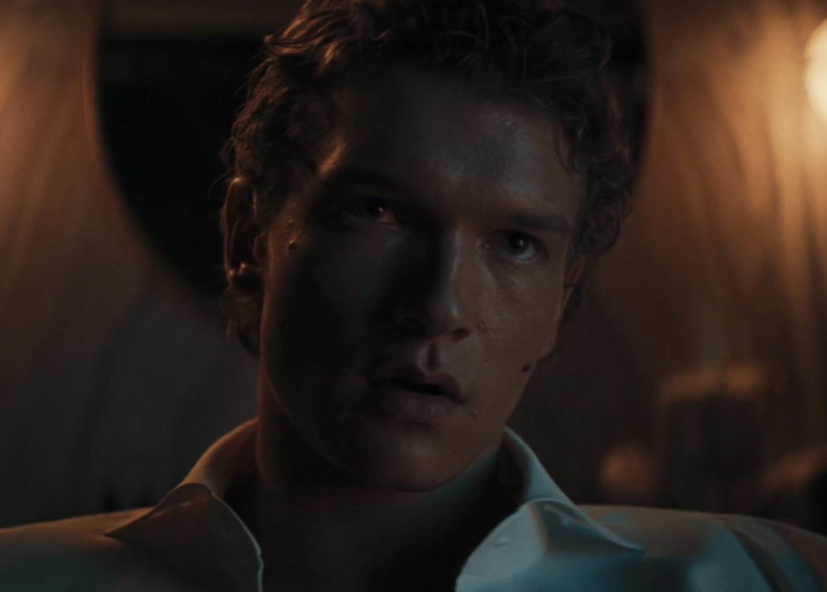 stillwkkyu's tweet image. al ilya de las vegas se le reza 🙏🏼