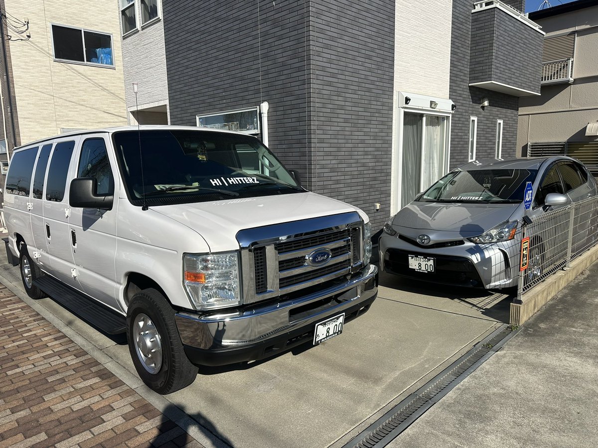 GETTO_STYLE's tweet photo. 出勤前に愛車見て一服🚬
どっちも綺麗にしていい気持ち🥴 https://t.co/N8xJCmtOZn