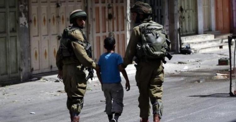 return_ar's tweet image. الكيان الغاصب اعتقل أكثر من 600 طفل فلسطيني خلال 2025

مركز فلسطين لدراسات الأسرى

The usurping entity arrested more than 600 Palestinian children during 2025.

Palestine Center for Prisoner Studies