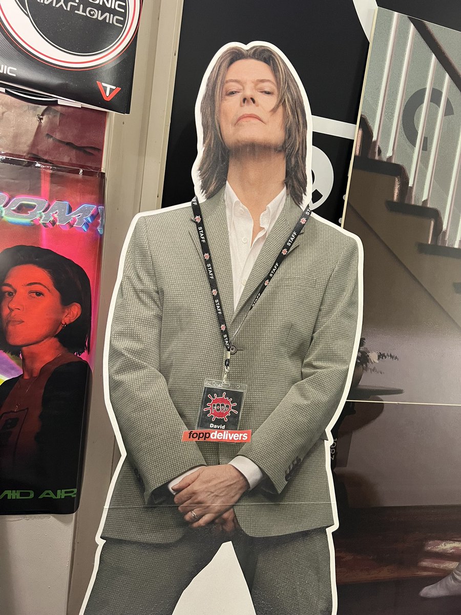 artdirectionk's tweet image. #FridayFeeling #FoppCovent in London 🇬🇧 are nailing it. Mmm...2 for £15 or £15 each.  "Border" is one of my all time favourite movies. Original, bizarre, disturbing, shocking, confronting. Never has Swedish folklore been shown to be so horrific. #FOPP #HMV #MUBI #DavidBowie