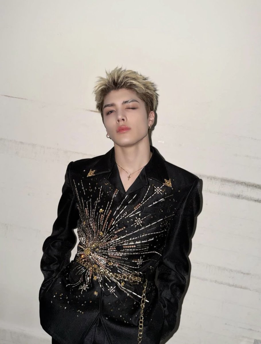 マキ MAKI ^⁠ω⁠^ (2006)。 tweet media