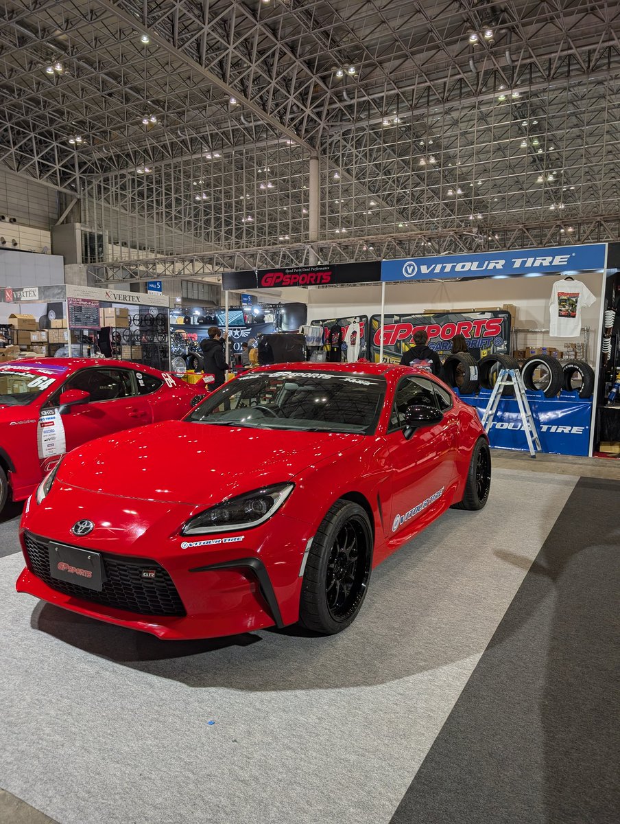 もりあがってますか！
オートサロンはじまります
GPスポーツxヴィツァータイヤジャパンブースにてお待ちしてます！
中ホール4-411
