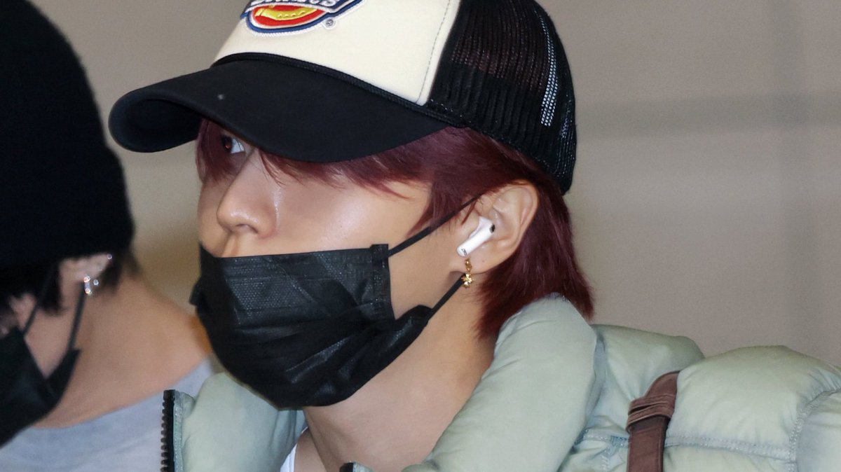 misobundle's tweet image. ཐི♱ཋྀ