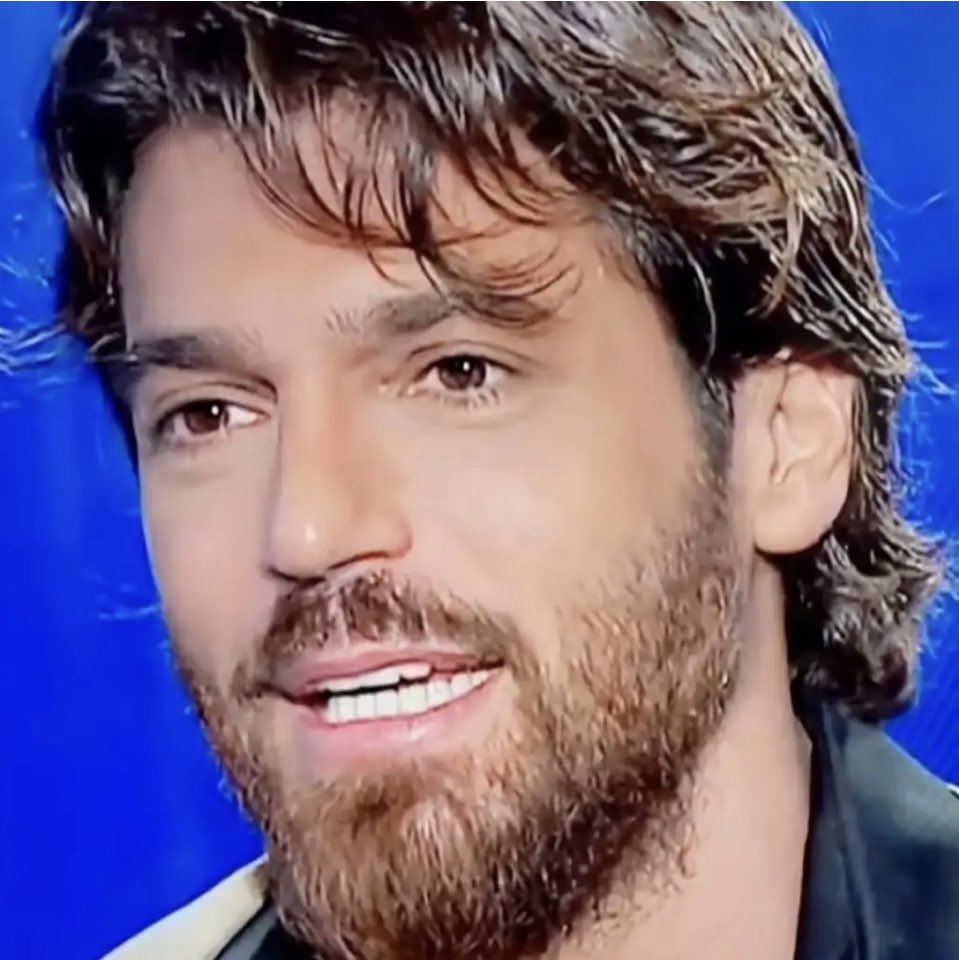 <a href="/El_Hormiguero/">El Hormiguero</a> <a href="/prattprattpratt/">Chris Pratt</a> <a href="/enjutomojamuto/">Enjuto Mojamuto</a> <a href="/antoniobanderas/">Antonio Banderas</a> 👏Bravo, El Hormiguero!!!                 🙌 Maravilha!!!
#CanYaman 🌟