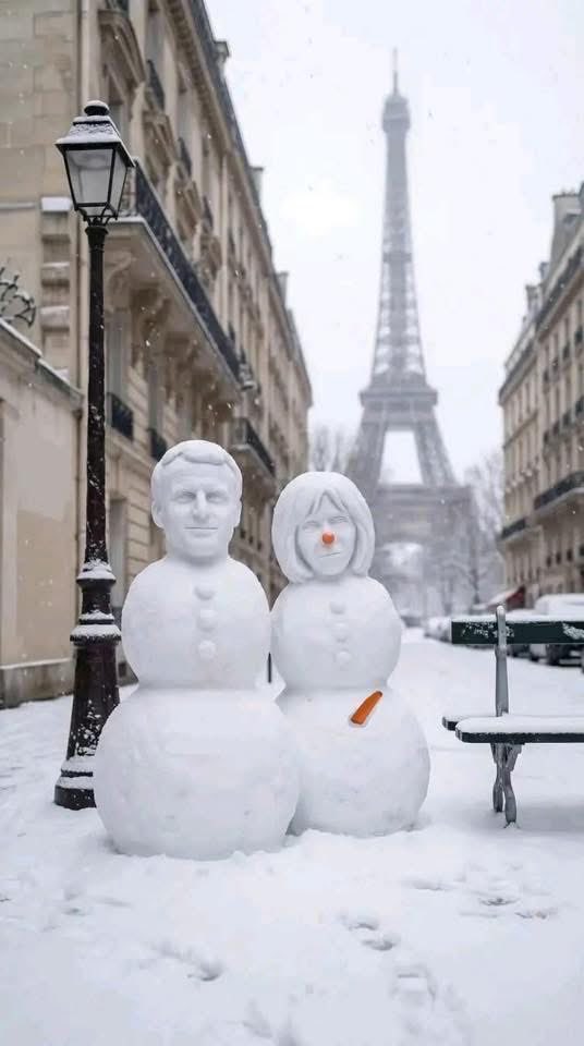 #snow in #Paris...