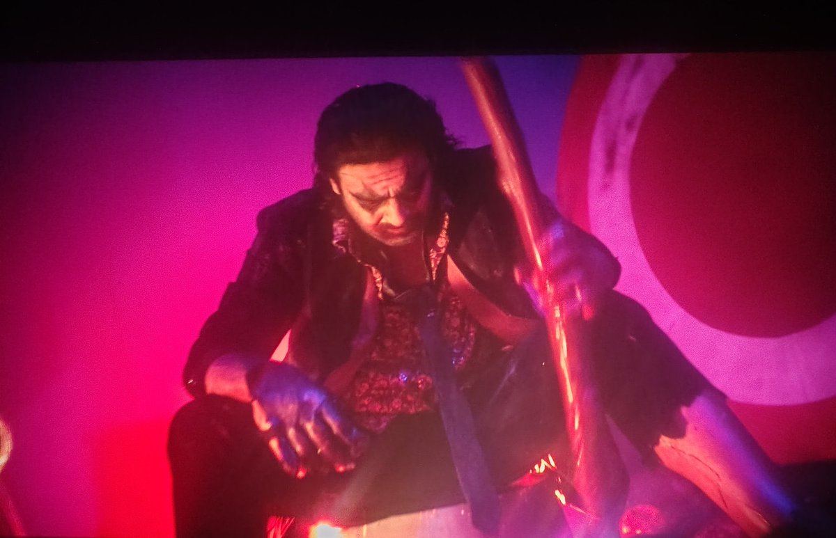 OliverQueen_GA's tweet photo. Ede Rajasaab kadu Raja Aasam……..
#DisasterRajasaab https://t.co/TSqz2xaJu8