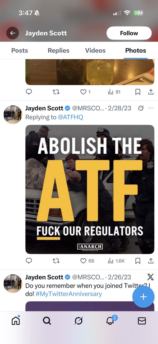 MsEntropy's tweet image. Big surprise. The guy in the Minneapolis video screaming about “the plan” and how “we executed one of you [commies]” is a white supremacist. 

Note the antisemitism, white genocide rhetoric, and the video from National Revival (an Insta ‘Patriot’ account that “follows the light…