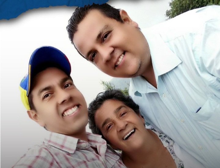 jrafaeltarazona's tweet image. ¡Hola!
Quiero agradecer a cada una de las personas que se han tomado 1min de su tiempo para saber de la liberación de mi Hno Javier Tarazona, hasta los momentos 8pm de hoy #8Enero no se ha concretado, seguimos orando y confiando en Dios que pronto sucederá
#LiberenAJavierTarazona