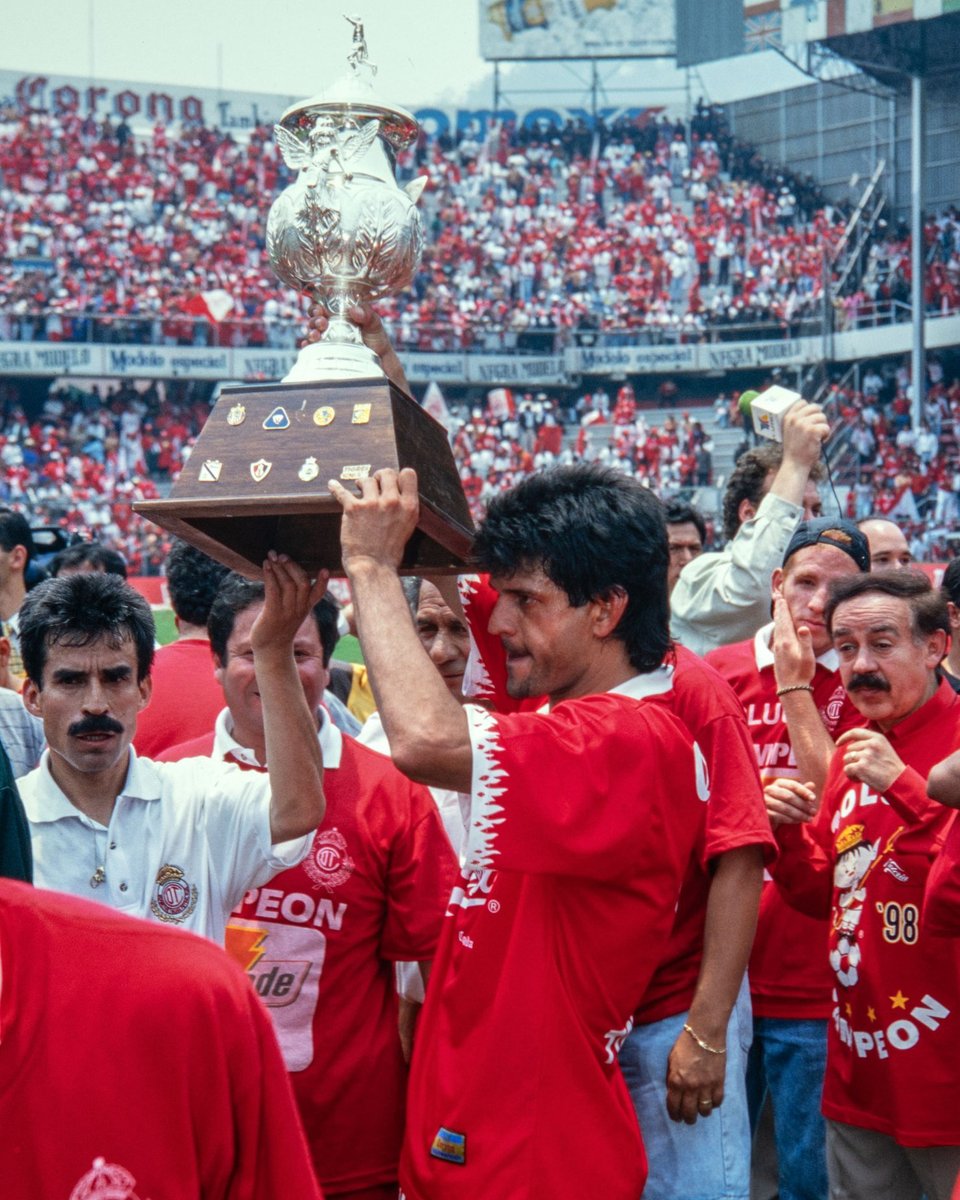 TolucaFC's tweet image. 3️⃣1️⃣ años de la llegada del Príncipe Guaraní, el resto es historia 🇵🇾👹 @PepeCardozo249