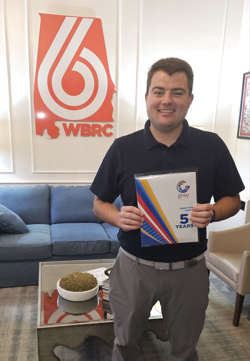 jahop23's tweet image. 5️⃣ years covering sports and telling stories for @WBRCnews and @WTVM! 

Thank you for following along 🙏