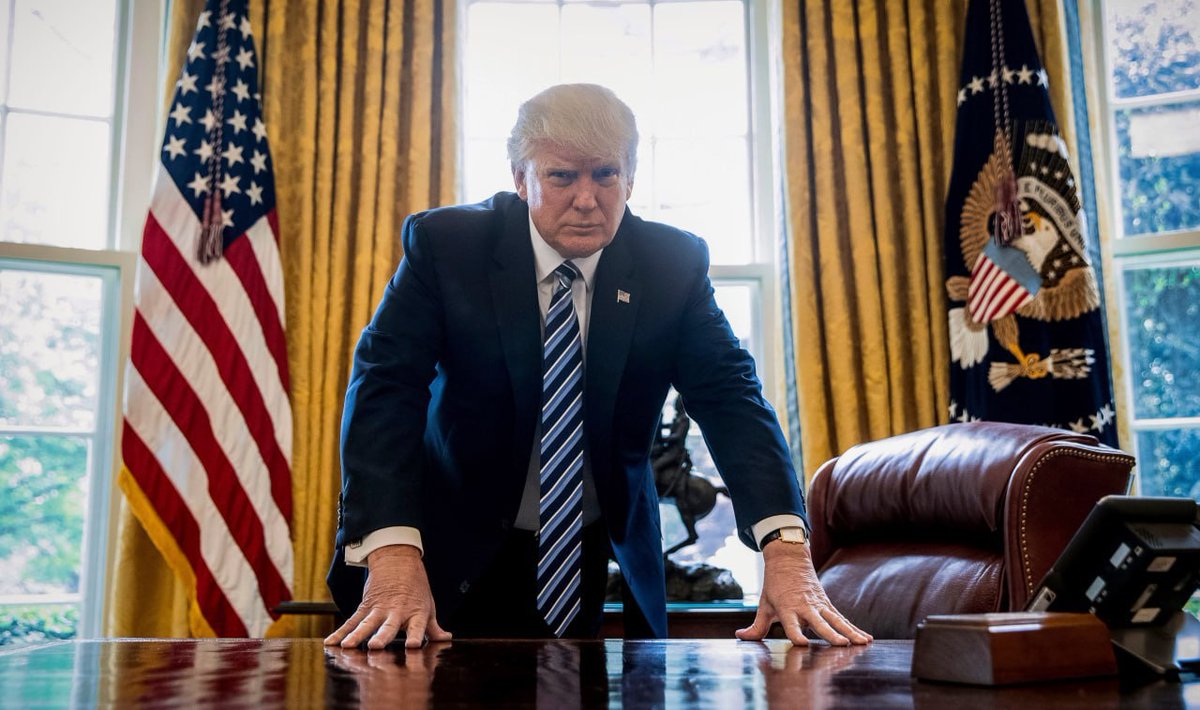 Lo que más me gusta de Delcy, es que "ni ignora" a Trump🤣

Mientras hoy Trump, en su mandato imaginario, le exige a Delcy Rodríguez, que rompa relaciones con China...La primera reunión diplomática que realiza ella, fue con el embajador de China.

Venezuela no es títere de nadie!