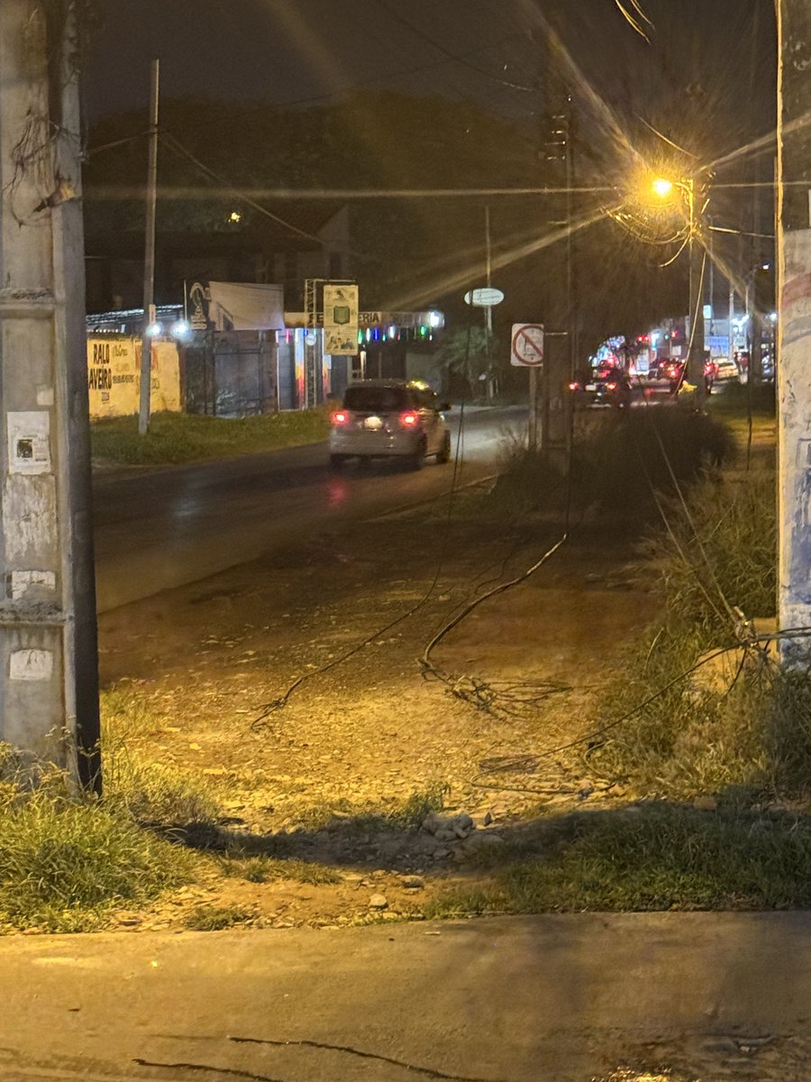 wilmorinigopy's tweet photo. @ANDEOficial @C9NParaguay @Telefuturo @ANDEOficial https://t.co/Z63FZXelbv