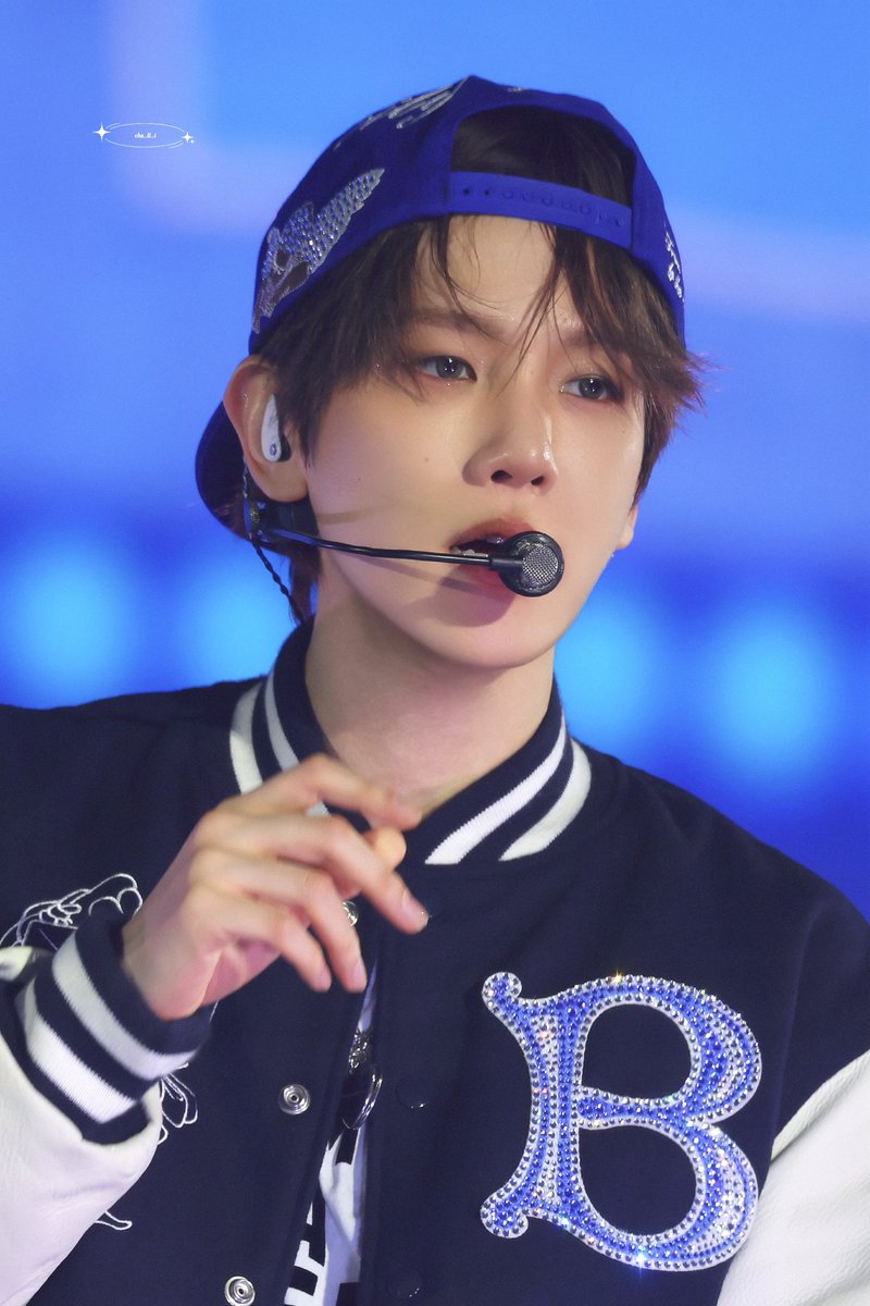 찰리´ 0 ` tweet media